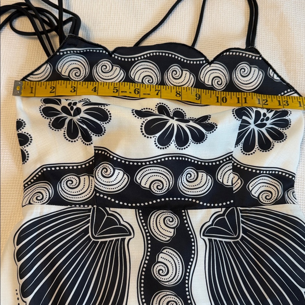 Commense Mini Scalloped Edges Lace Up Sea Shells Size XS NWT - Picture 5 of 15